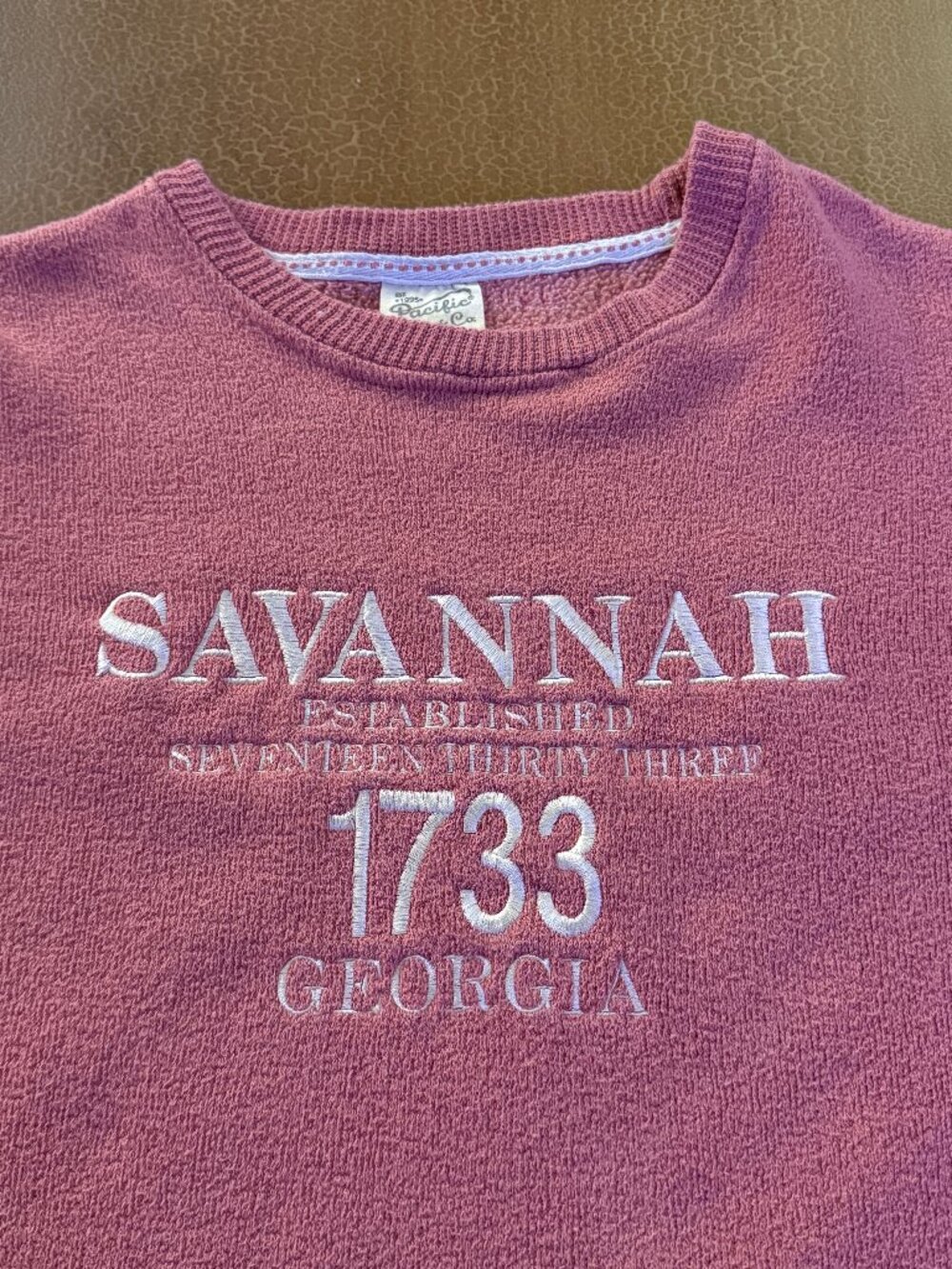 Savannah Georgia Est 1733 Embroidered Sweatshirt - Light Rose Pink Size Medium